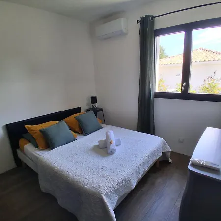 Holiday home Casa Sant Anghjulu With Hot Tub