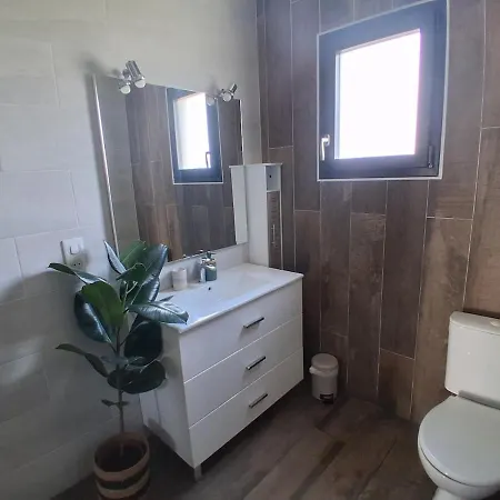 Casa Sant Anghjulu With Hot Tub Holiday home *